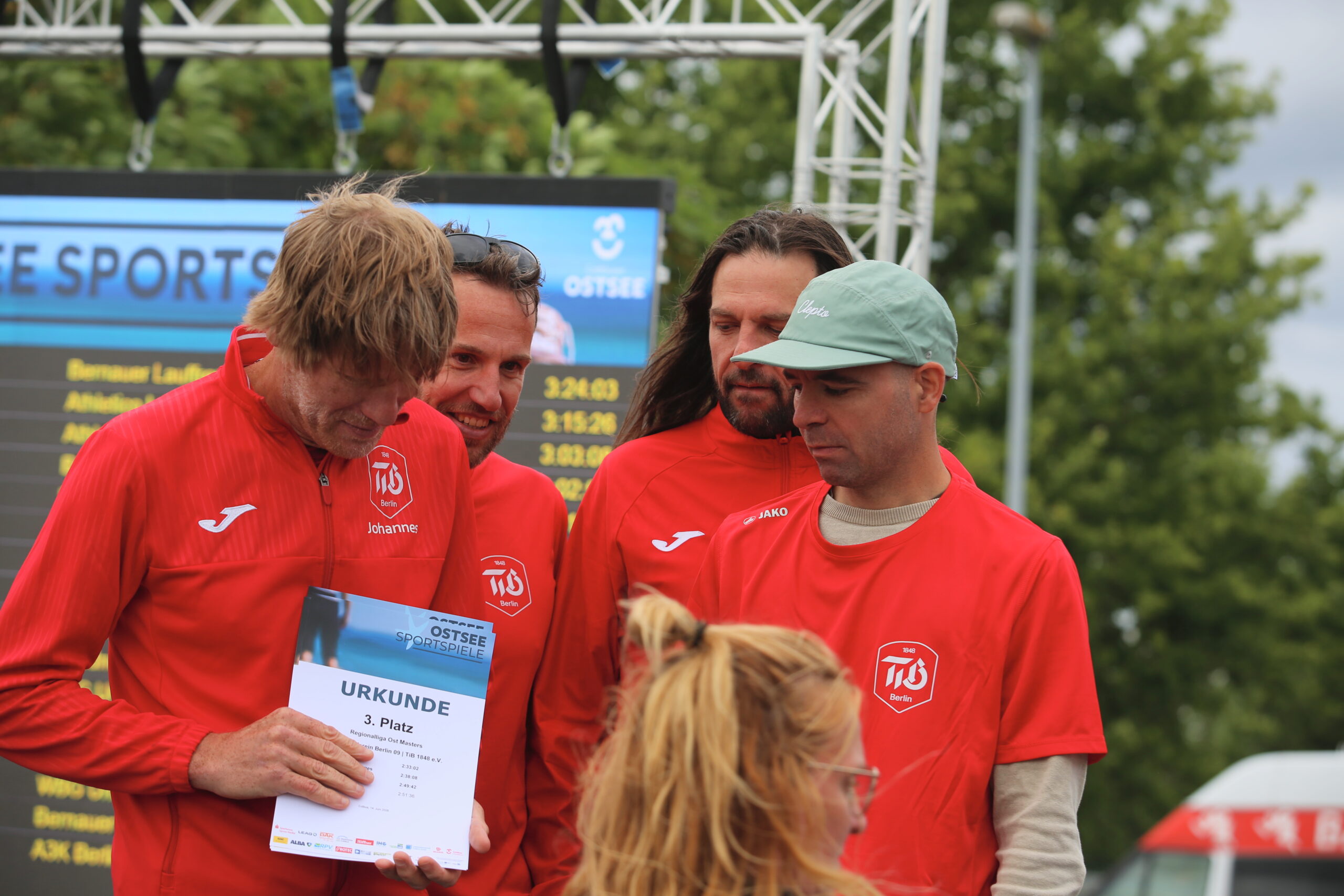 Dominik Rueß beim Laufen im Triathlon-Wettkampf